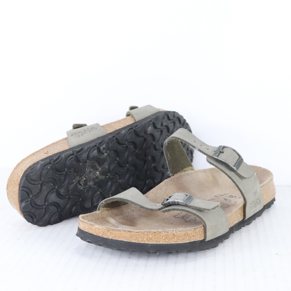 thin strap birkenstocks